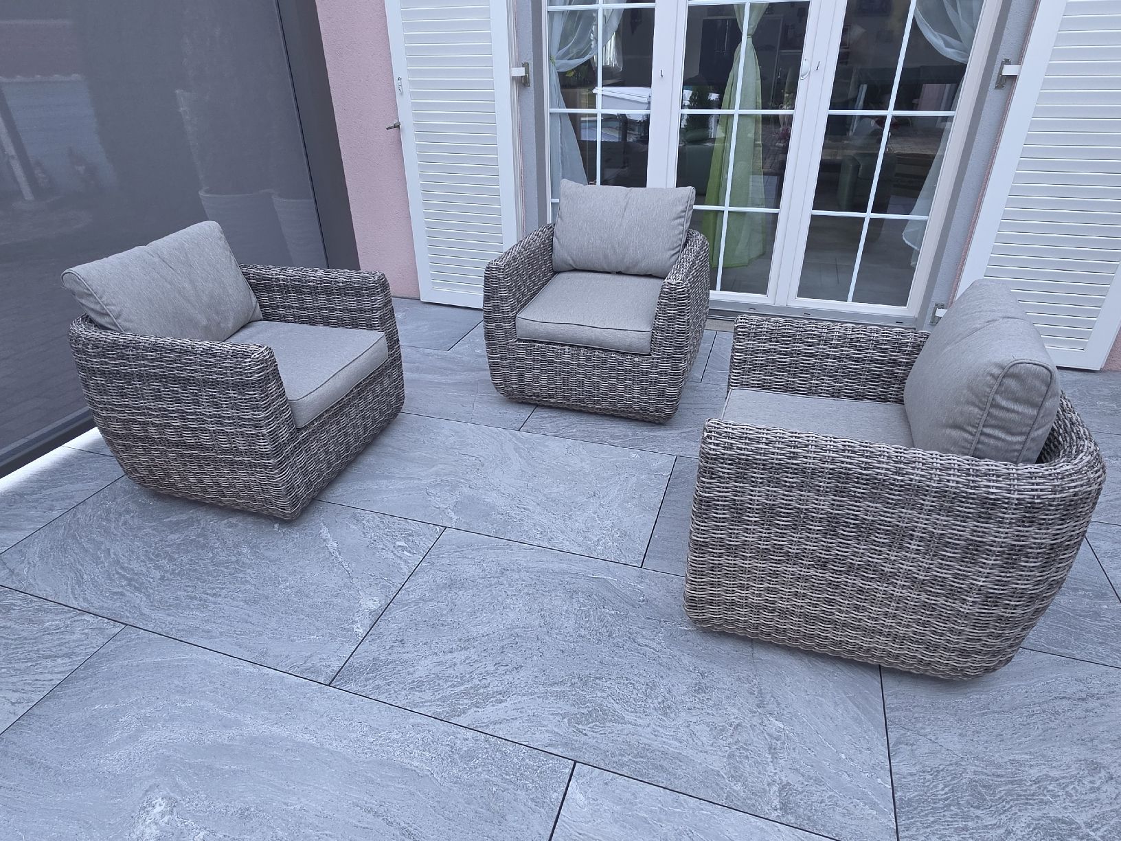 Poltrone: Gartenlaunge  3 Sessel – Usato da Dussnang venduto da falgia