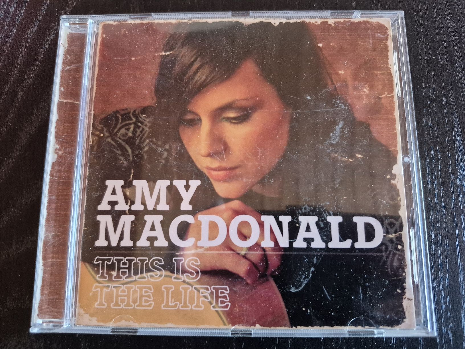CD: Amy Macdonald - This is the Life - CD – Usato da Bern venduto da Roibusch