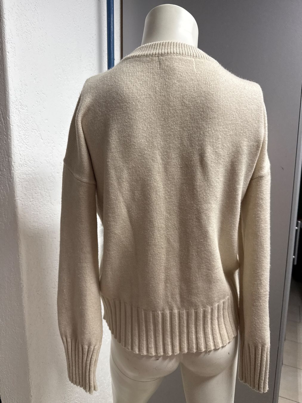 Pullover & Sweatshirts: PULLOVER GR S – Gebraucht aus Birr von WalkyriaM 1