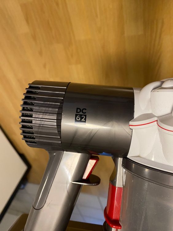 Dyson DC62 (Gebraucht) in Würenlingen für CHF 11 – mit Lieferung auf ...