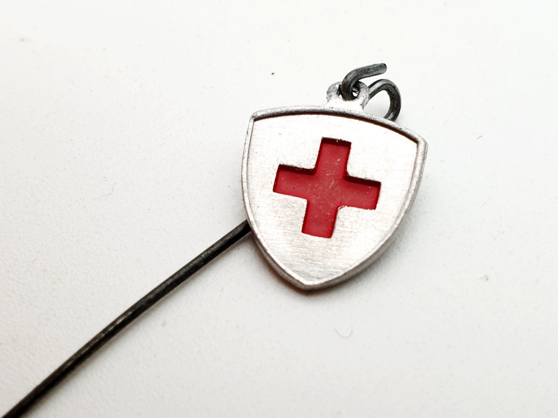 Placchette & Badge: Anstecknadel / Pin – Usato da Zürich venduto da Pipa2