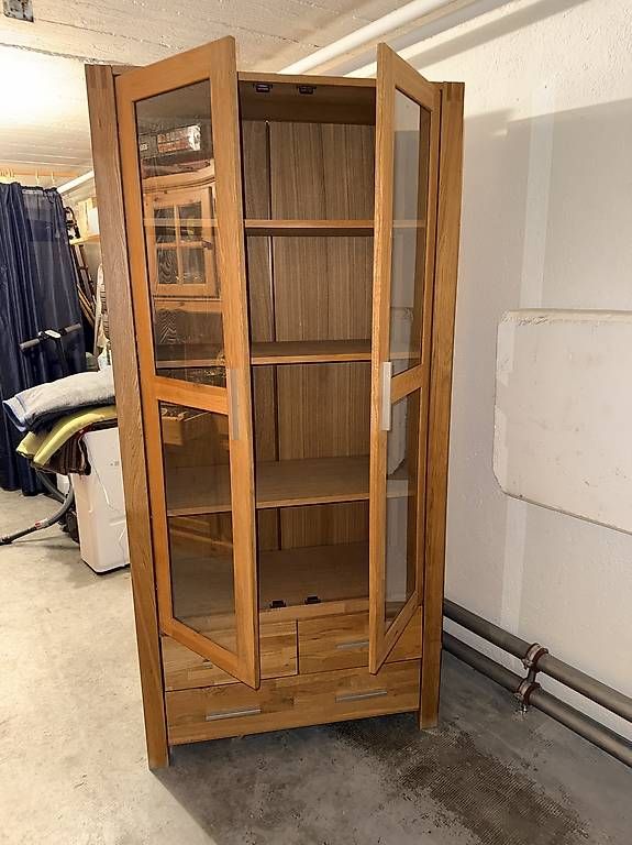Vitrinen: Vitrine  – Gebraucht aus Morges von Hurtado01 2