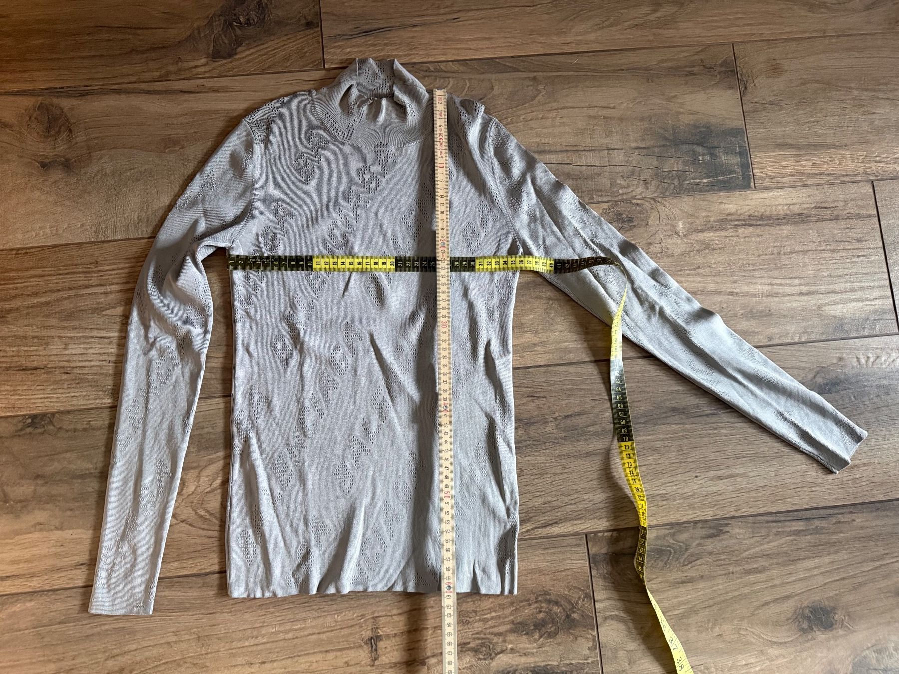 Balenciaga Maglioni & Felpe: Balenciaga Pullover S – Usato da Brugg AG venduto da Simone28