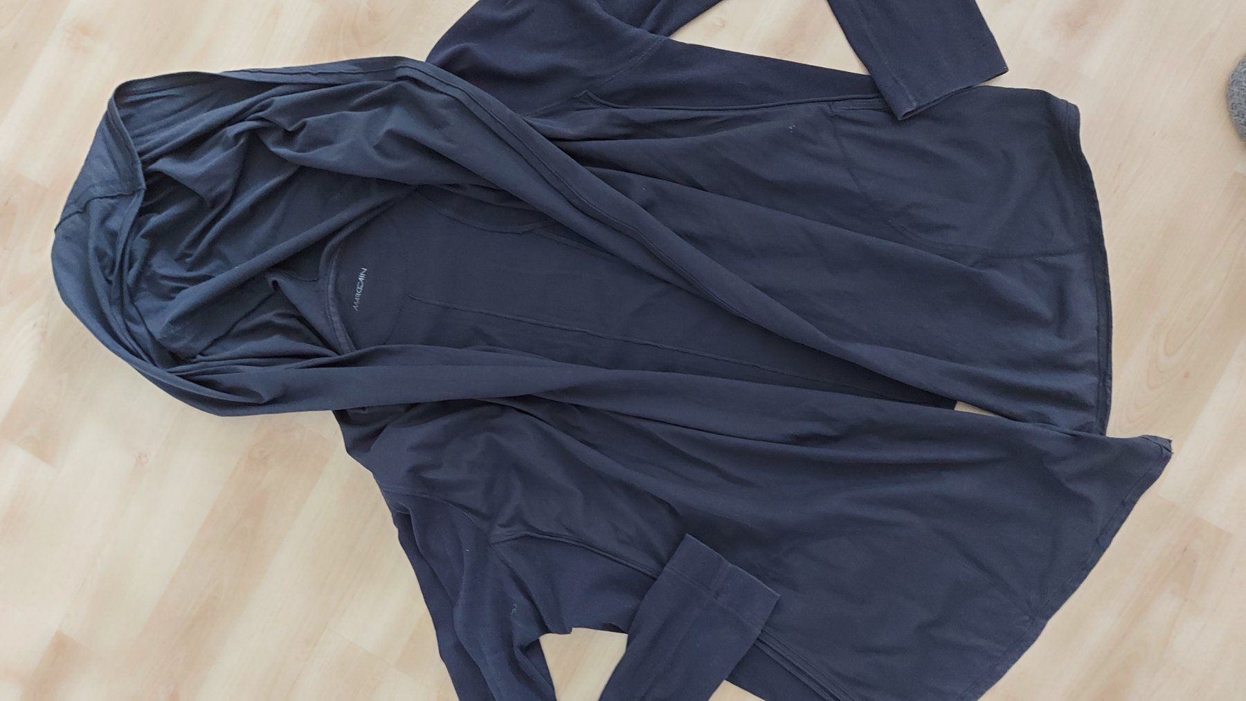Marc Cain Giacche: MARC CAIN Jacke mit Kapuze – Usato da Nebikon venduto da Draga25 3