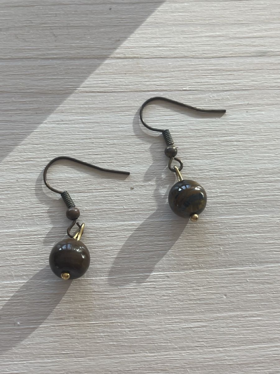 Orecchini pendenti & Orecchini a lobo: Drop Earrings with Tiger Eye Stone – Nuovo (secondo la descrizione) da Hinwil venduto da vki_z6jk