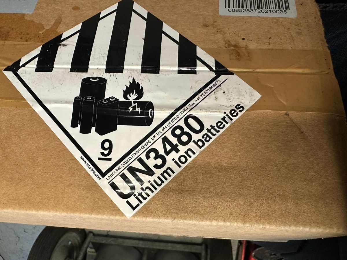 Nilfisk Tutte le macchine: Nilfisk SC250 mit 3 Neue Akkus – Usato da Luzern venduto da Swiss-Garage 3