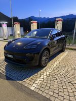 Porsche Macan 4