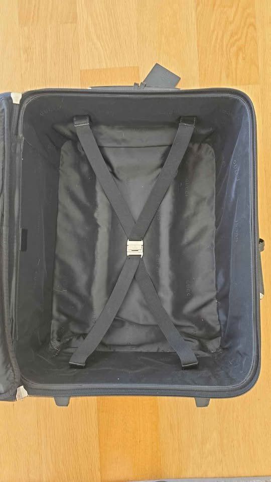 Gucci Valigie: Gucci hand luggage – Usato da Chavannes-des-Bois venduto da sarahzo 8