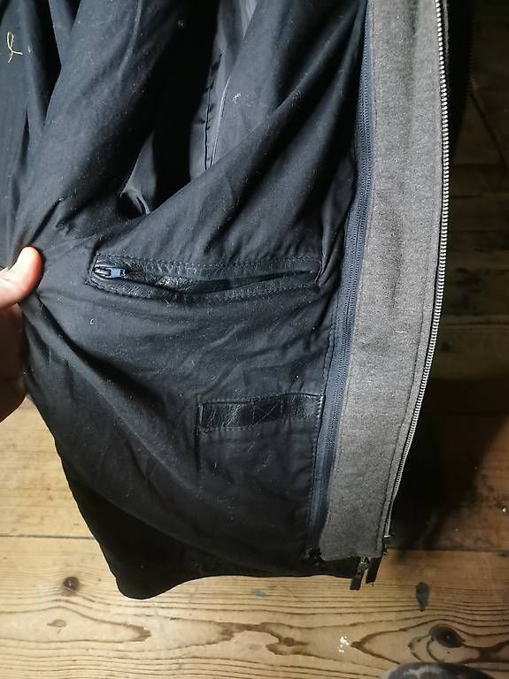 Giacche: Neuwertige Lederjacke  – Usato da Zürich venduto da Cyi_paint 2