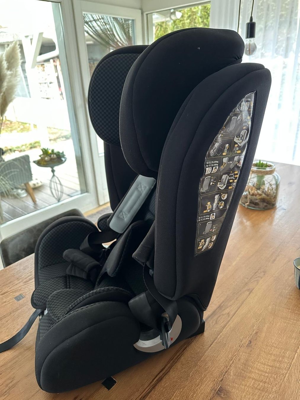 Seggiolini per auto: Bequemer Kindersitz Bebeconfort Ever Fix – Usato da Niederhelfenschwil venduto da Bruce019 3