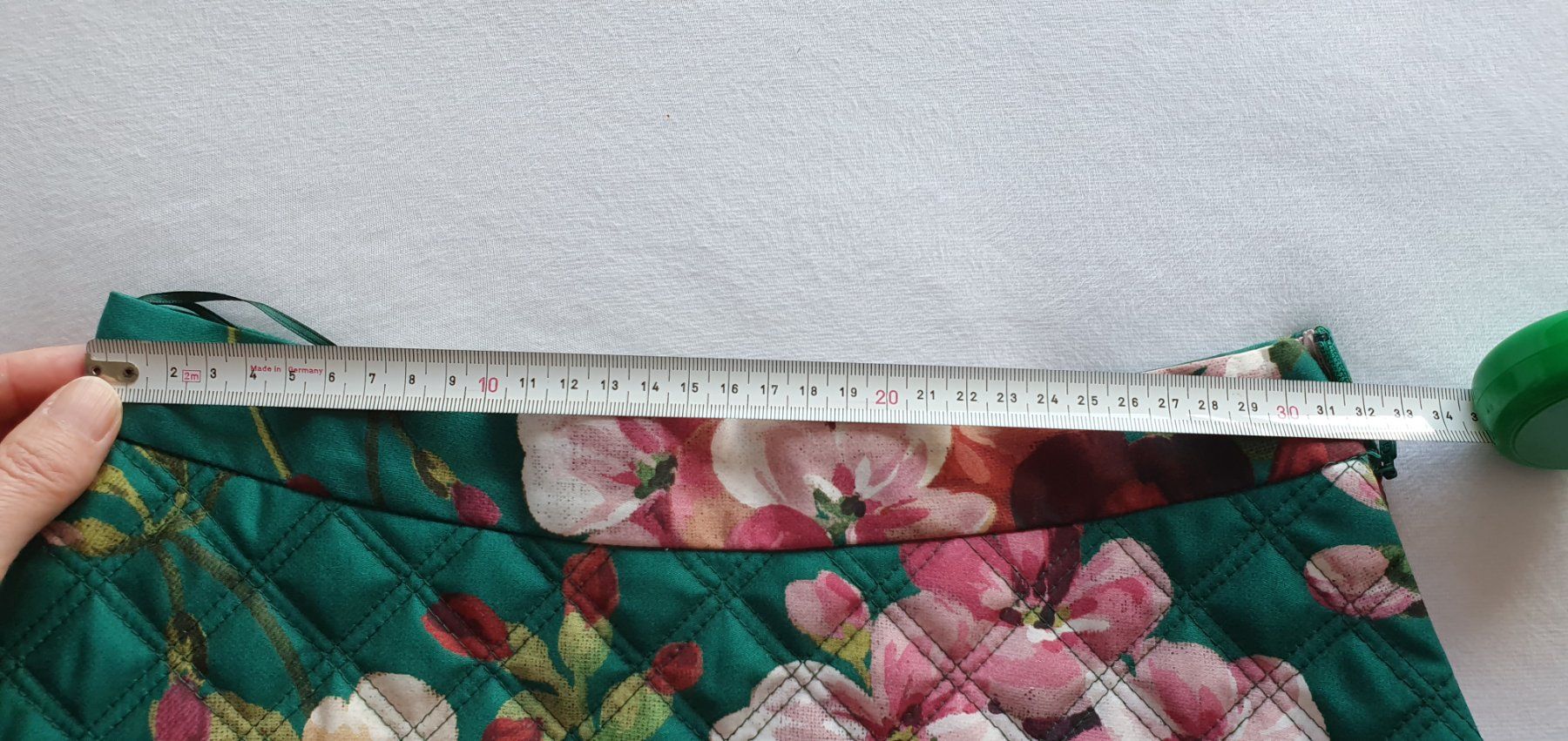 Gucci Gonne: Gucci-Rock IT 40 – Nuovo (secondo la descrizione) da Herznach venduto da DieMartin 3