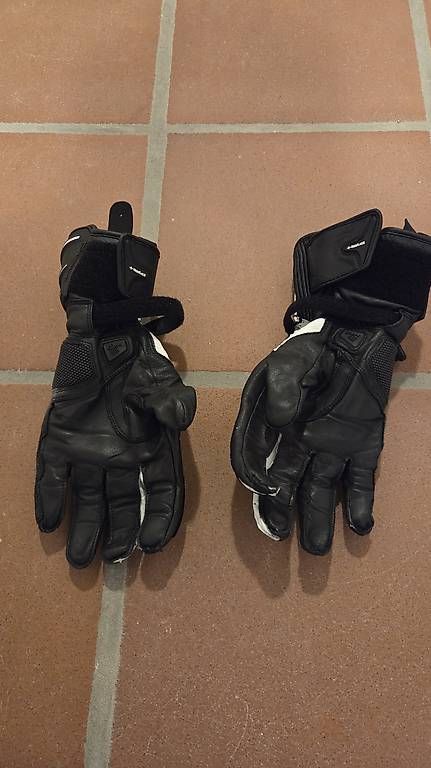 Altri accessori da uomo: Held Motorradhandschuhe Gr. 11 (eher 10) – Usato da Schaffhausen venduto da MunchieMoe 1