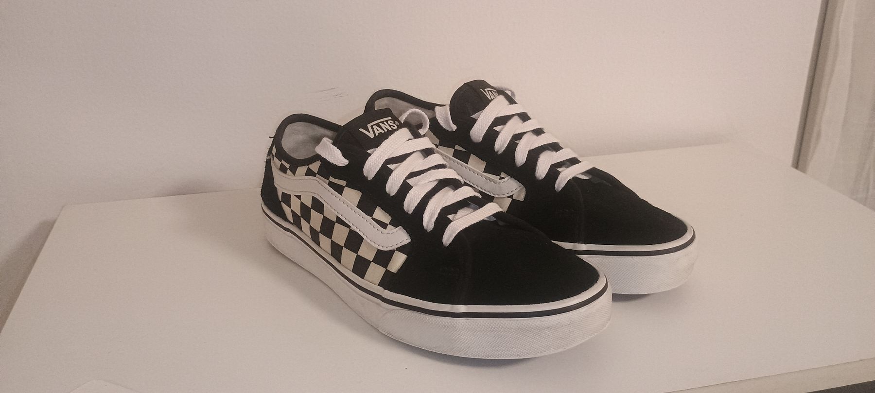 Scarpe da uomo: Vans Sneaker Ward Checkered schwarz weiss gr40 – Usato da Tägerig venduto da mig_lrs5
