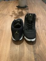 Coole Jordan Schuhe , Grösse 36,5 Dunkelgrün/Schwarz