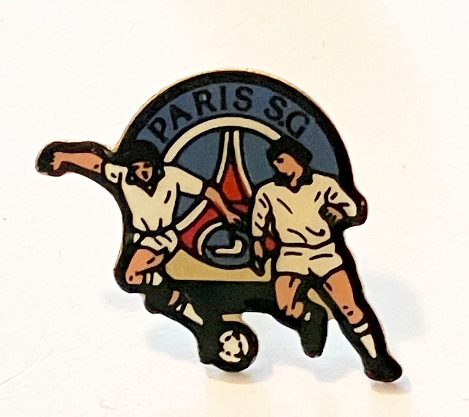 Placchette & Badge: 1 Pin Paris St. Germain – Usato da Basel venduto da djwwpp