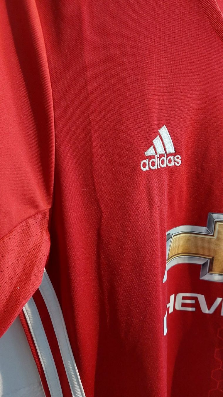 Adidas Canottiere & Pantaloni: Manchester United Trikot 2016/2017 Gr. M – Usato da Hedingen venduto da Turicun25 2