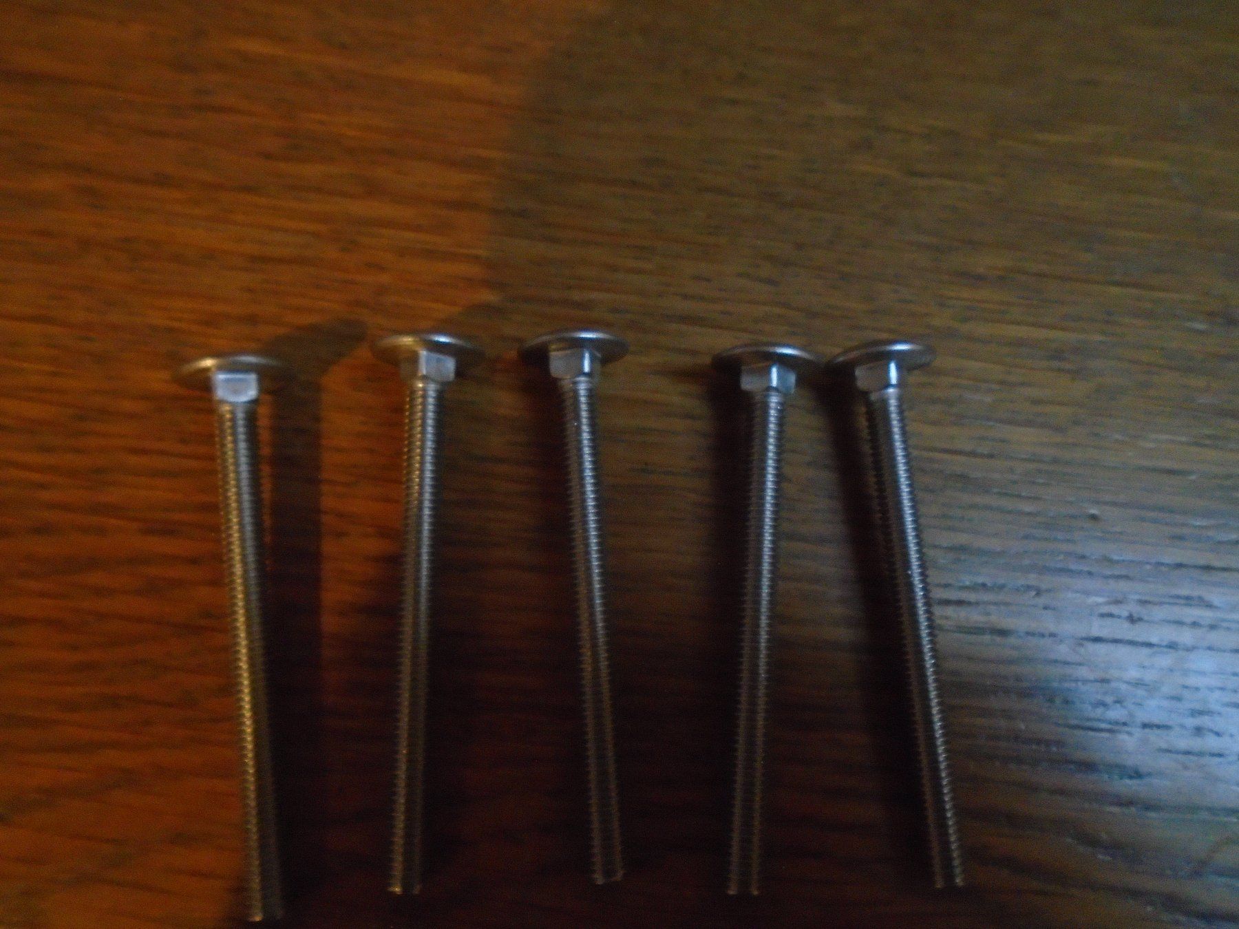 Eisenwaren: Flachrundschrauben INOX A2 / Schlossschrauben – Neu und originalverpackt aus Niederlenz von Cedros58 2