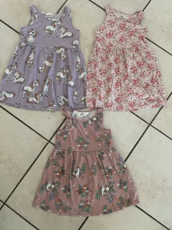 3 H&M Kinderkleider Sommerkleider Gr 98/104 