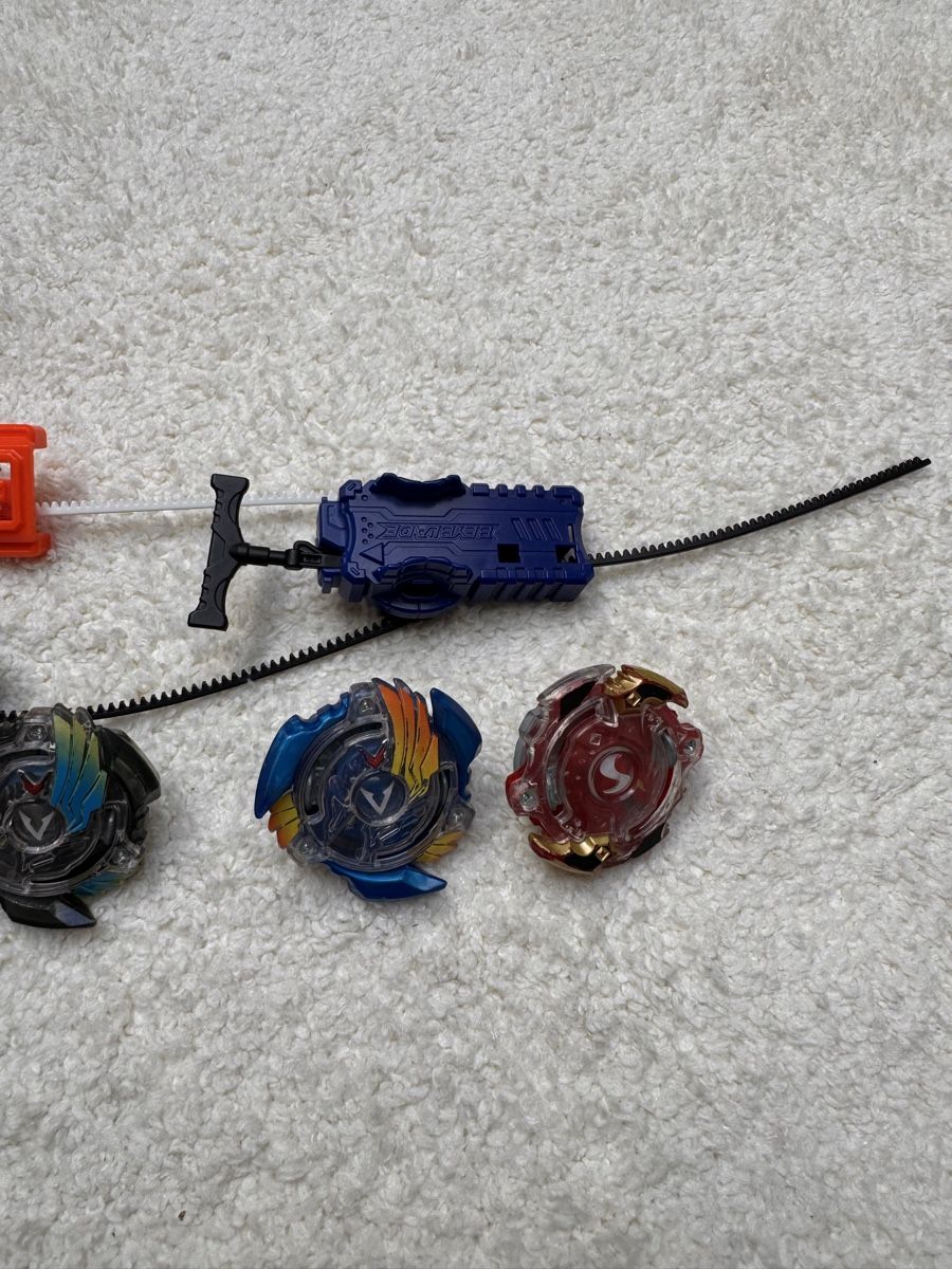 Hasbro Giocattoli: Beyblade Set +Arena – Usato da hägglingen venduto da tamayra 5