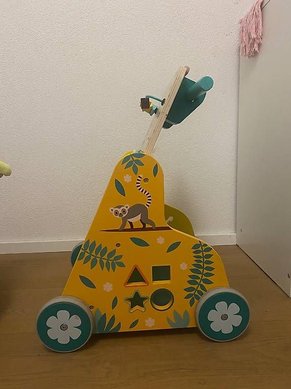 Ausili per la deambulazione: Chariot de marche en bois – Usato da Châtel St Denis venduto da kel_bhn8 3