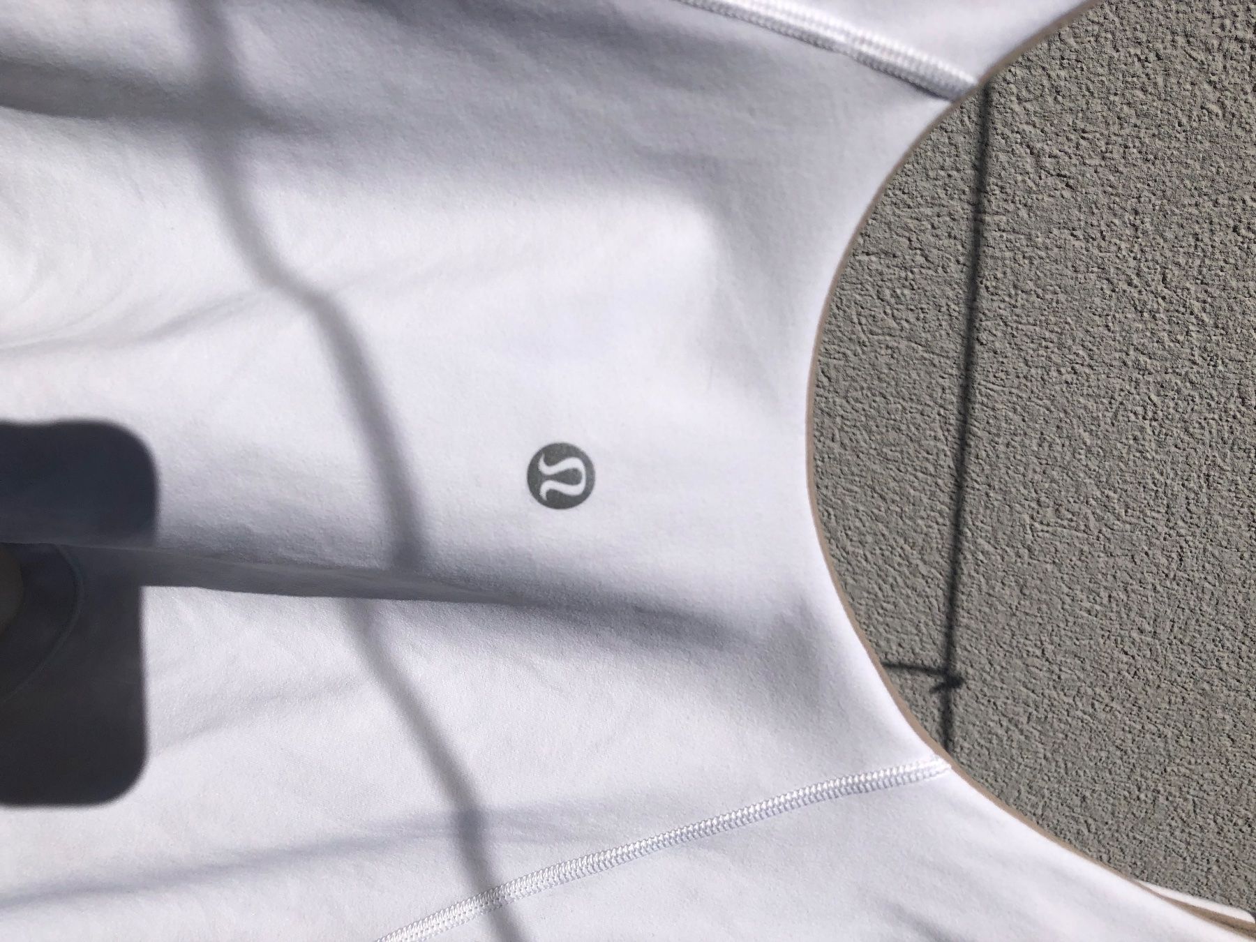 Lululemon Tops: LuluLemon Top – Gebraucht aus Fribourg von ann_l9b7 3