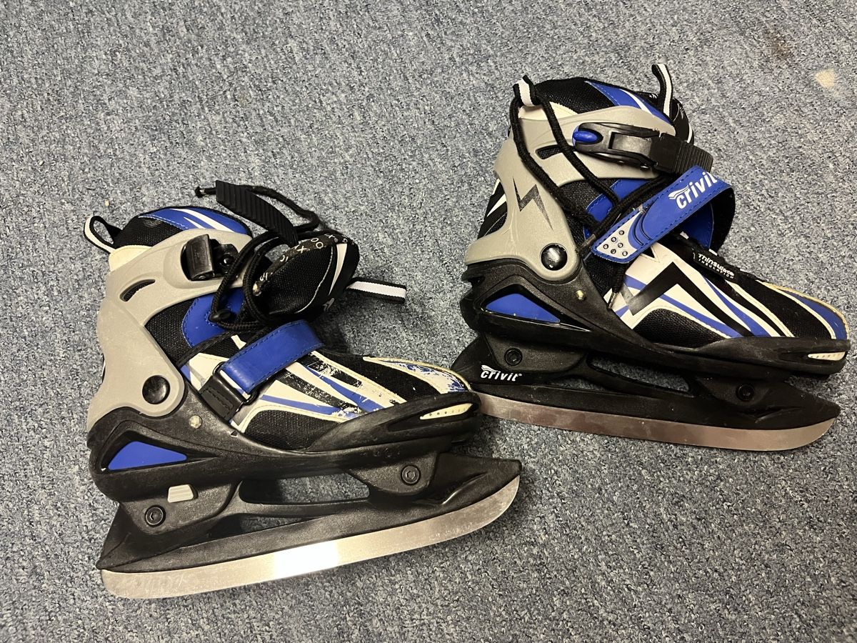 Pattini da ghiaccio: Ice skates : 34/37 – Usato da Zürich venduto da Proton_Slit 2