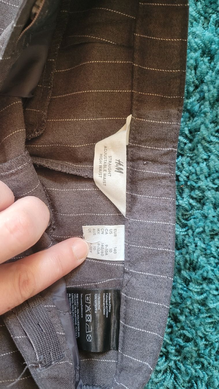 H&M Pantaloni: H&M Hosen 2 stk, Grösse 140 – Usato da Warth venduto da aussieaussie 4