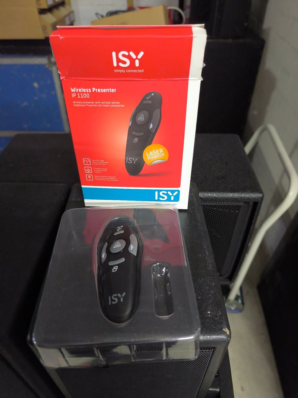 Telecomandi: ISY Wireless Presenter IP 1100 mit rotem Laser, neu – Nuovo (secondo la descrizione) da Bern venduto da khaikhong 1