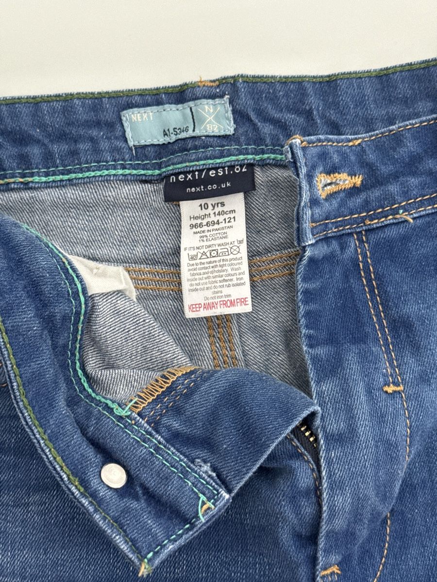 Next Pantaloni: Next Boys Denim Shorts – Usato da Thalwil venduto da perulina 3