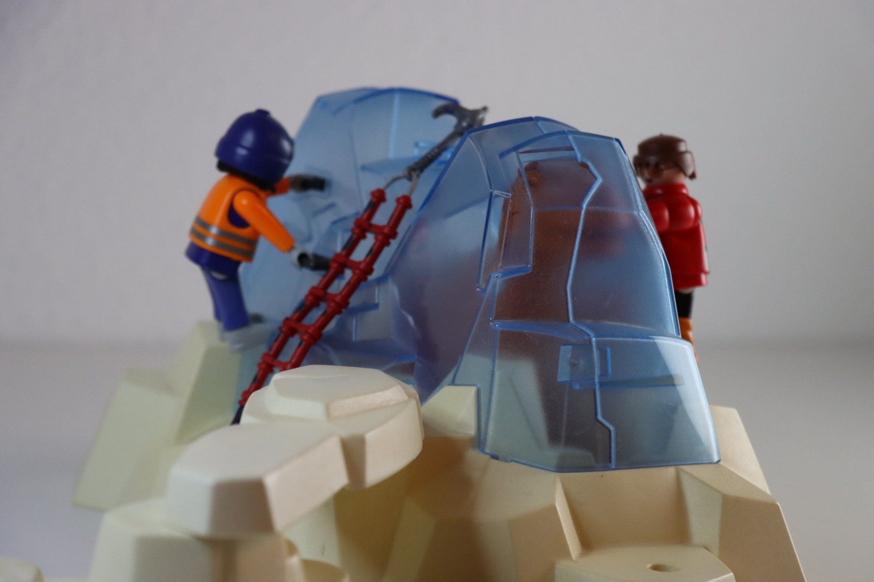 Playmobil Spielzeuge: Playmobil Dino im Eis Dinoforscher T Rex – Gebraucht aus Basel von Joly_Jo