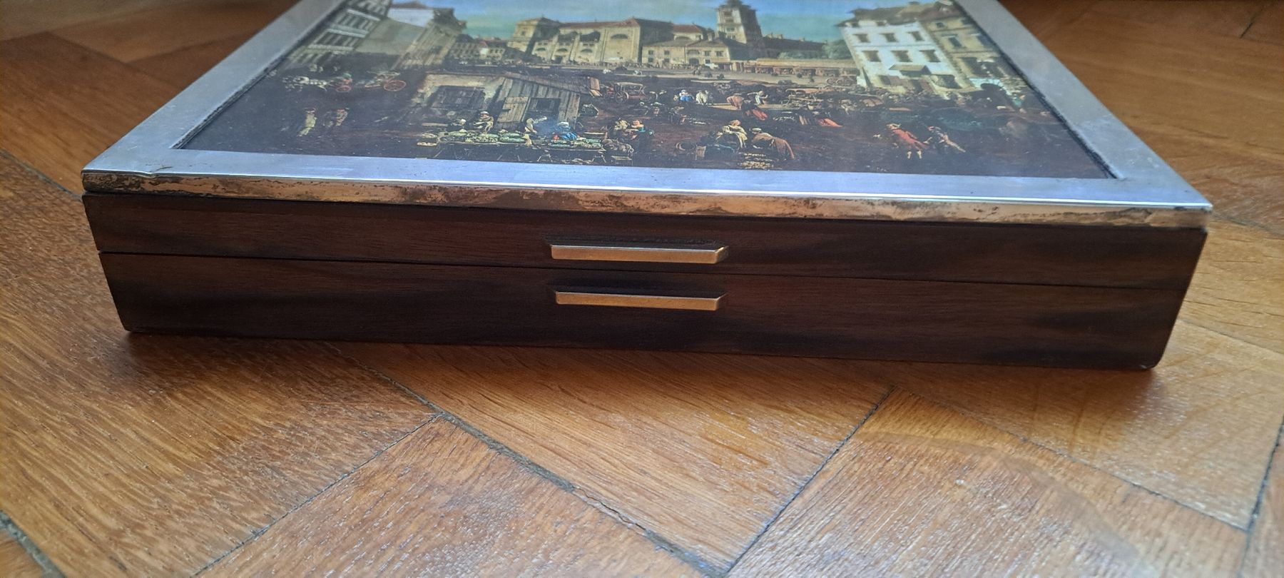 Barattoli: Schatulle aus Holz  mit Silberrand – Usato da Basel venduto da DesireeYaDa 2