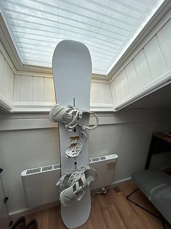 Burton Board: planche et fixations burton – Usato da Essertines-Rolle venduto da que_92ky