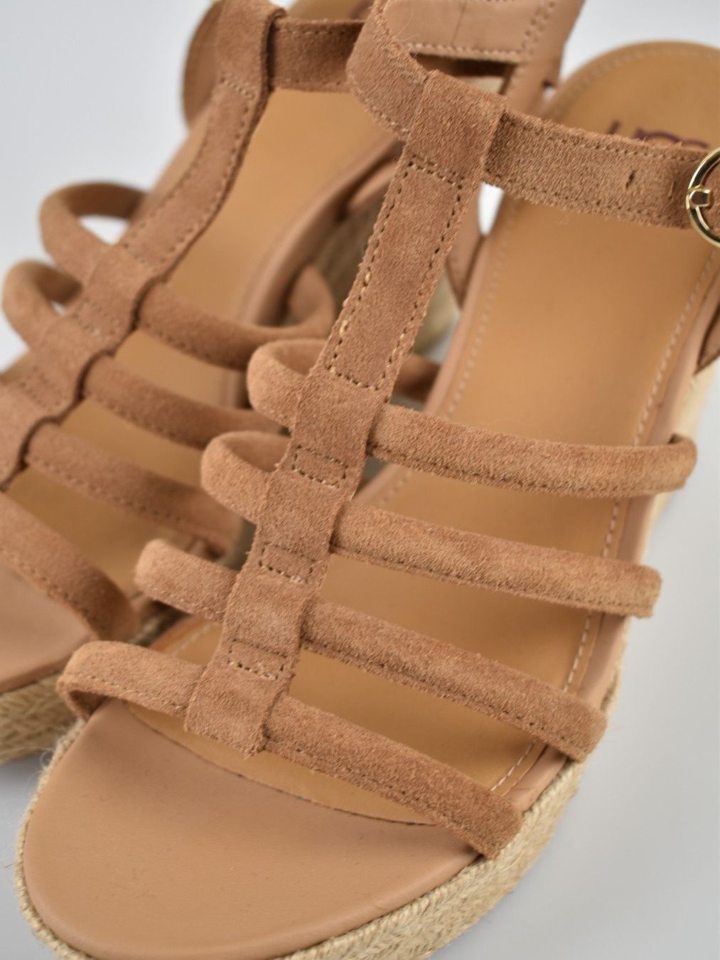 Ugg Scarpe da donna: UGG Cressida Sandalen, neuwertig, Gr.39.5 – Nuovo (secondo la descrizione) da Nürensdorf venduto da 2ND_STORY 5
