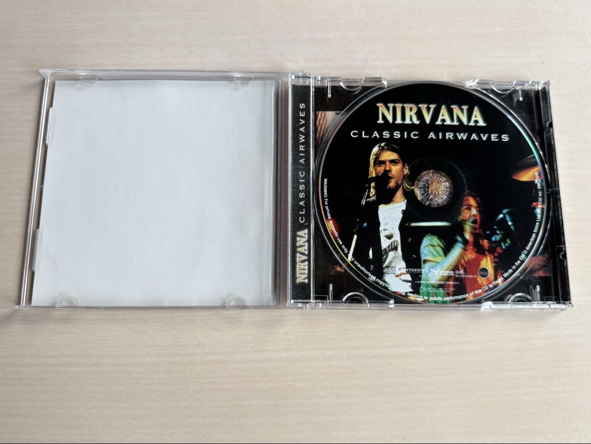 CDs: CD Nirvana Classic Airwaves Live Konzert CD – Gebraucht aus Oberried Brienz von Chyara 2
