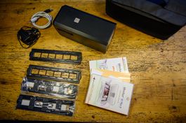 Plustek 8200i SE Filmscanner + Diascanner