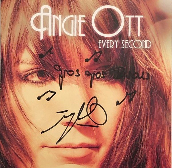 CD: Angie Ott - Every second – Usato da Grüningen venduto da azulgris