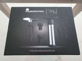 MASTERPRO 5 teiliges Wein Zubehör Set - NEU / UNBENUTZT