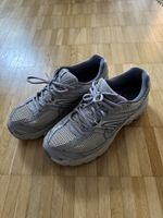 Nike Air Max Moto 2K Gr. 42.5 Graue Schuhe - Super Zustand!