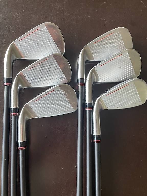 Schläger & Sets: Cobra AMP Eisenset 5-P – Gebraucht aus Bern von mia_8nfn 1