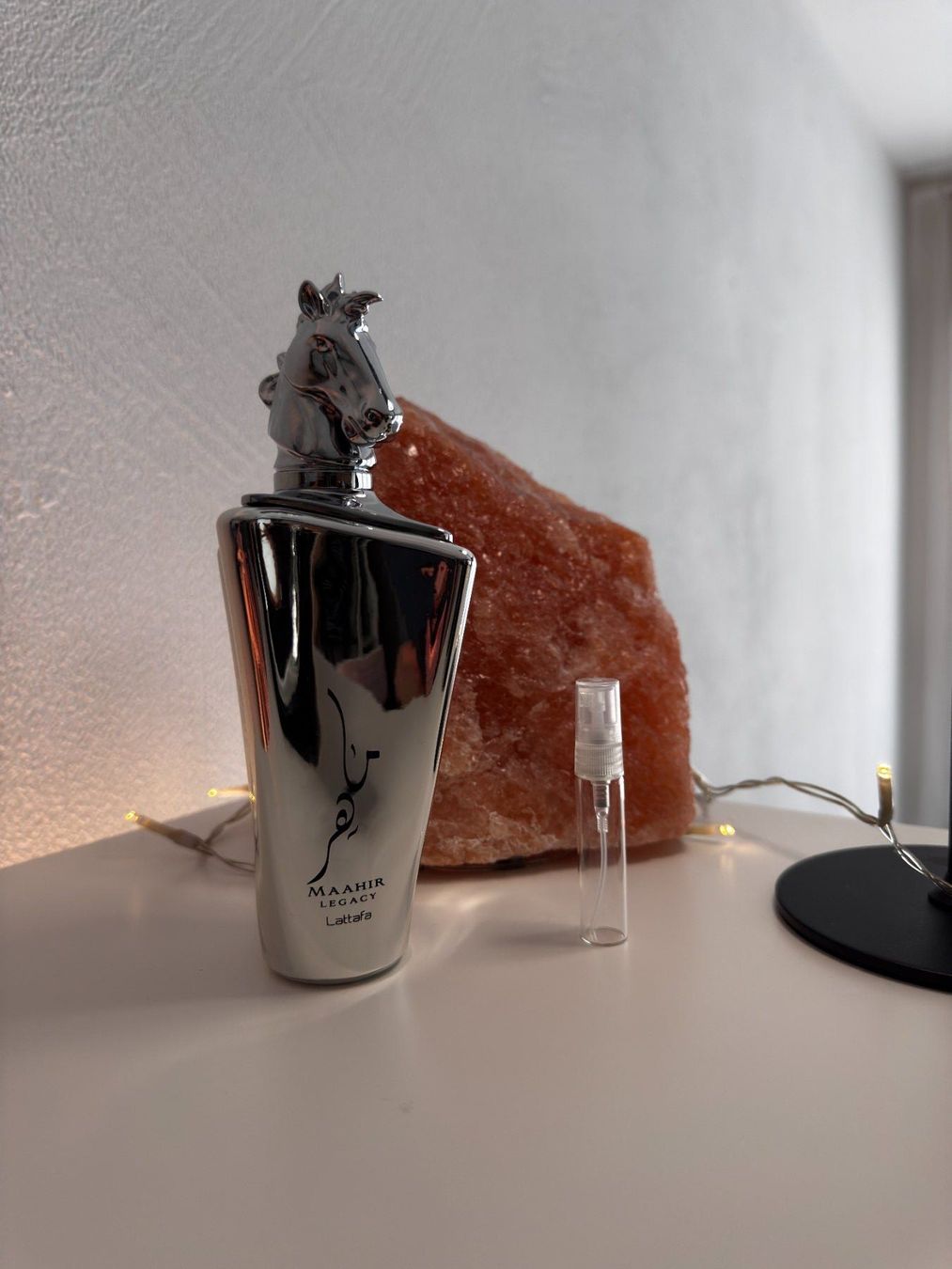 Lattafa Profumi & Eau de Toilette: 5ml Duftprobe Lattafa Maahir Legacy – Usato da Chur venduto da Foppamarketing