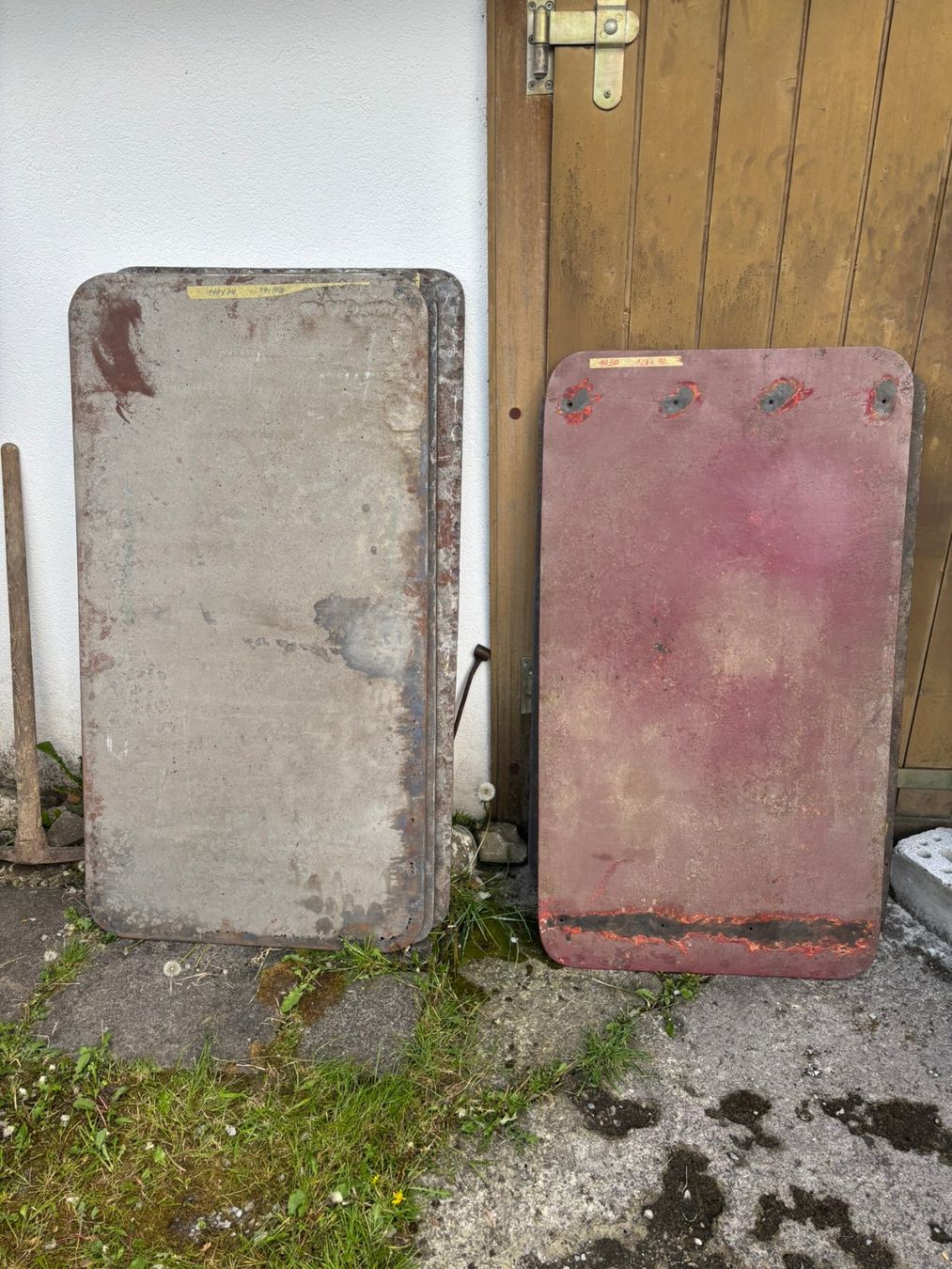 Piatti di portata: Antike Blechtischplatten 6 Stück – Usato da Bubikon venduto da Mamaleone0