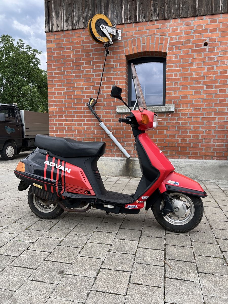 Yamaha Scooters: Yamaha xc 125 Beluga – Defekt aus Neukirch (Egnach) von ang_2hjg 5