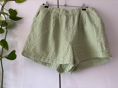 UNIQLO Short Seersucker Vichy Karo Gr. L