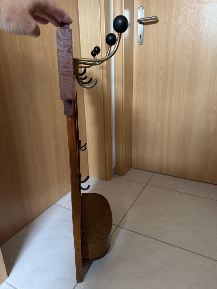 Garderobe: Wandgarderobe, Jugendstil, Schweizer Hersteller. – Gebraucht aus Biberist von Momo33 6