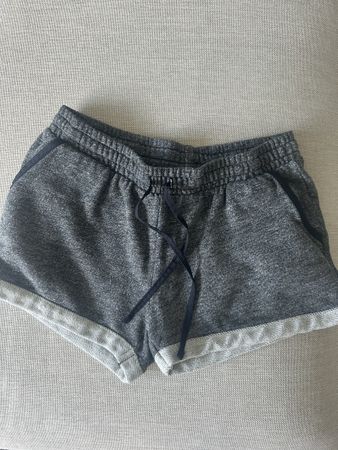 Gina Grey Summer Shorts, Size 36, Great Condition!