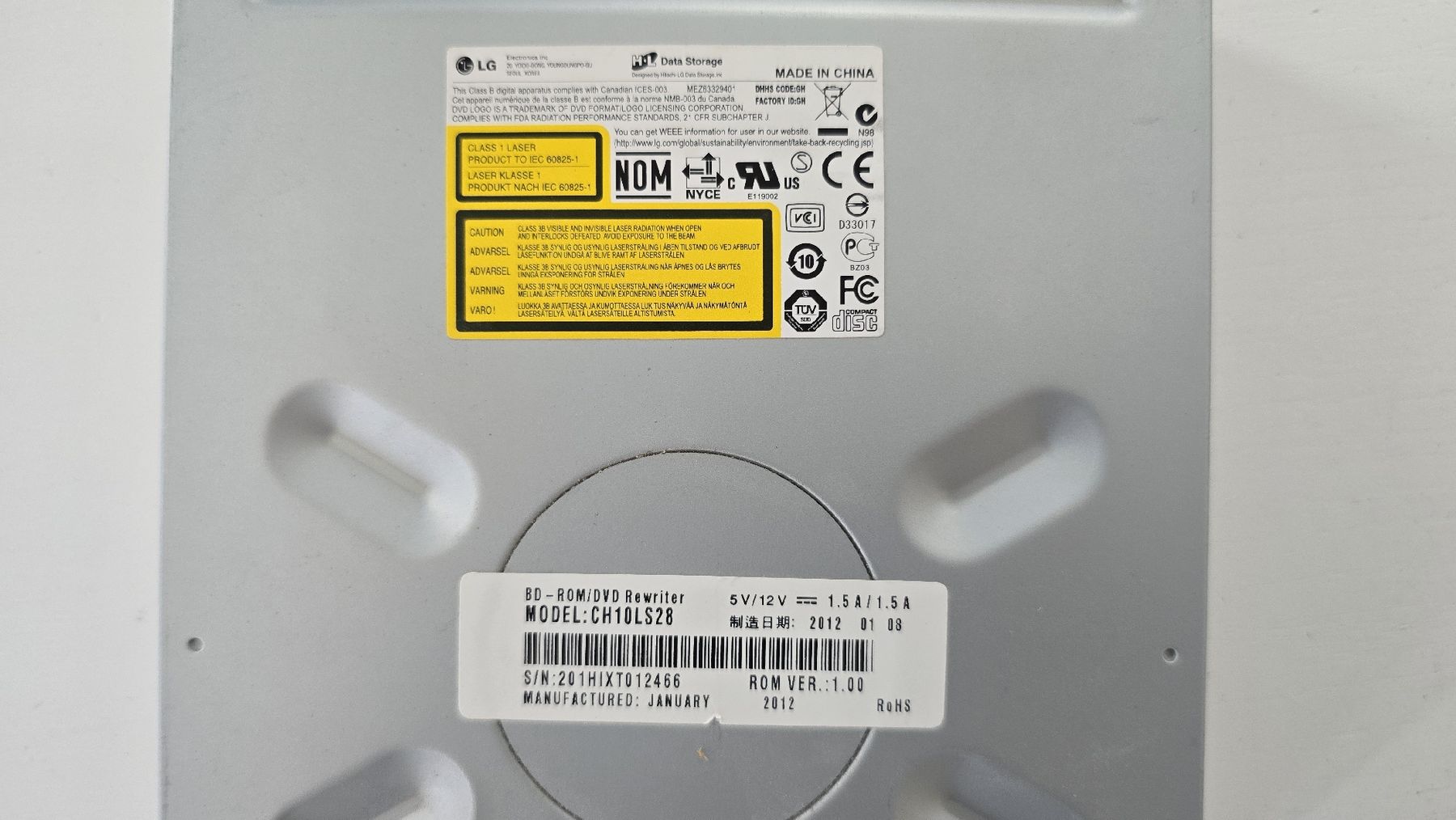 Componenti elettronici: LG BD-ROM / DVD Rewriter CH10LS28 optical drive – Usato da Zürich venduto da Aldinian 2