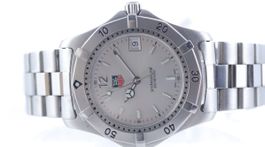 Tag Heuer Professional 2000