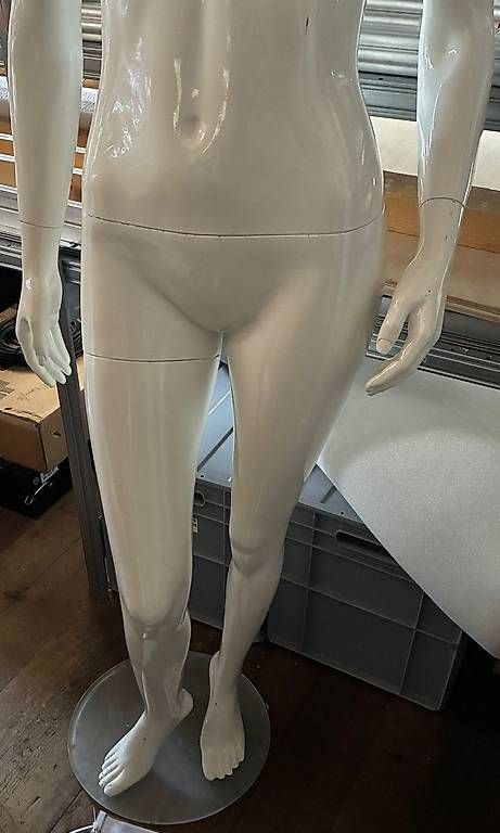 Altro in Decorazioni & Accessori: Schaufensterpuppe (Damen) – Usato da Meggen venduto da Silunietli2 3