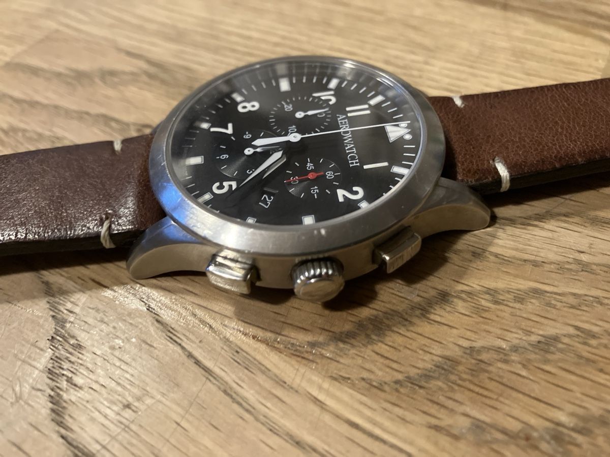 Aerowatch Orologi: Aerowatch Chronograph Les Grandes Classiques Aviator – Usato da Aesch BL venduto da Vondenbienen 1