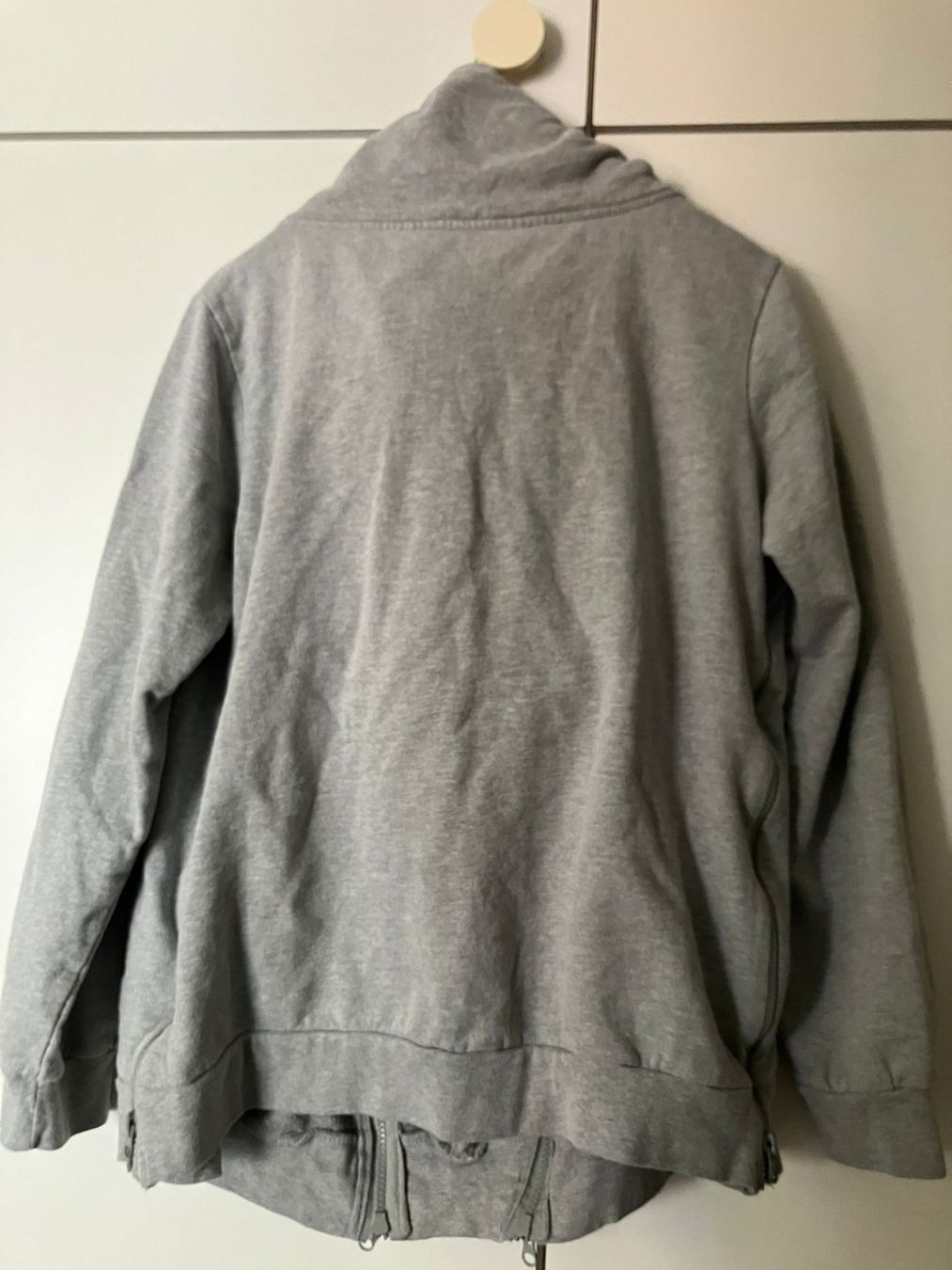 C&A Maglioni & Felpe: Felpa premaman bpc cotone grigio tg. 40/42 – Usato da Melano venduto da H-Sara 5